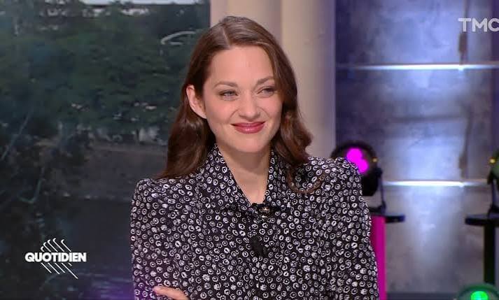Marion Cotillard choquée après le décès tragique de l’une de ses amies : son hommage bouleversant