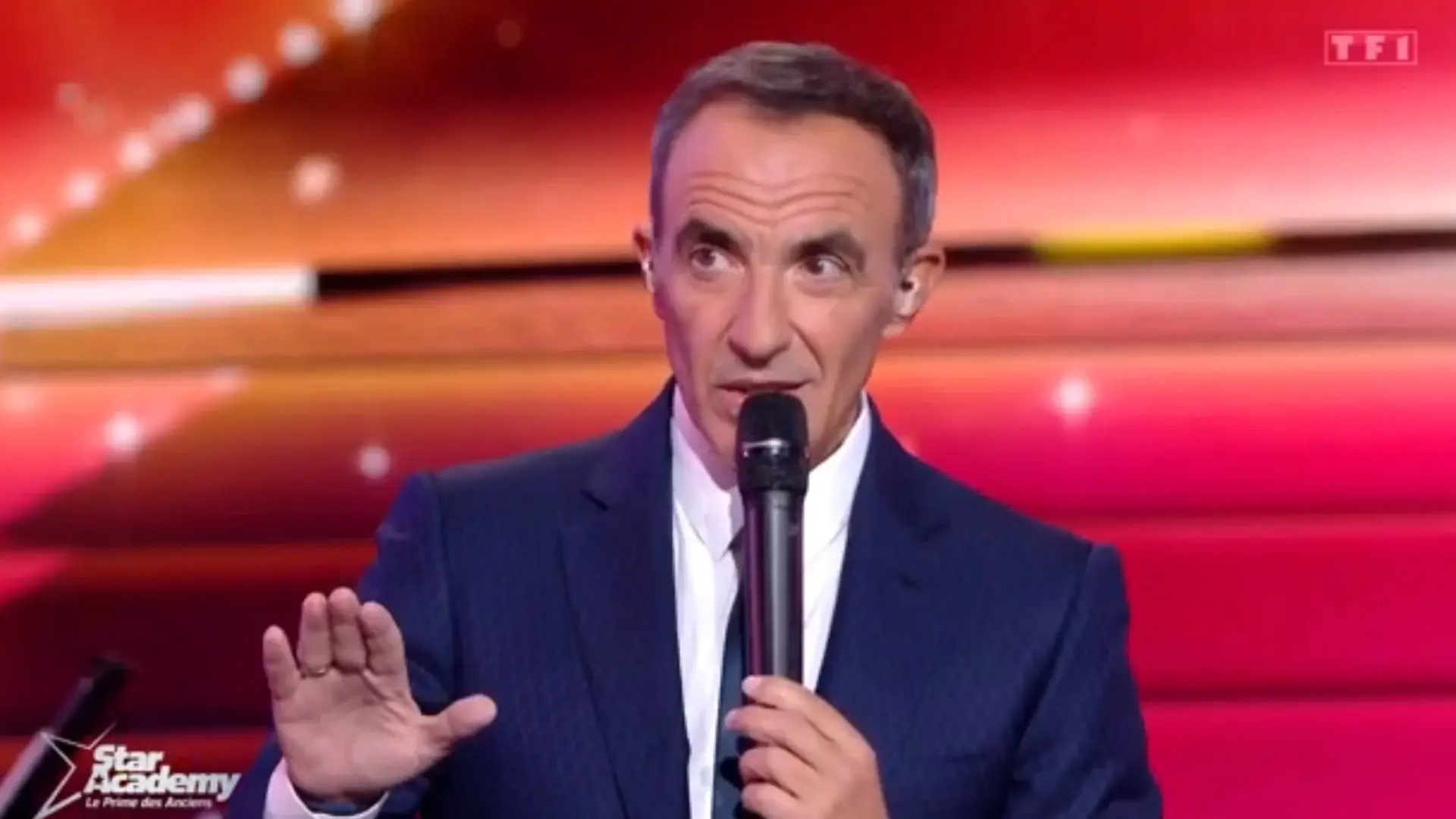 Star Academy : Nikos Aliagas a-t-il dévoilé par erreur les futurs professeurs ?