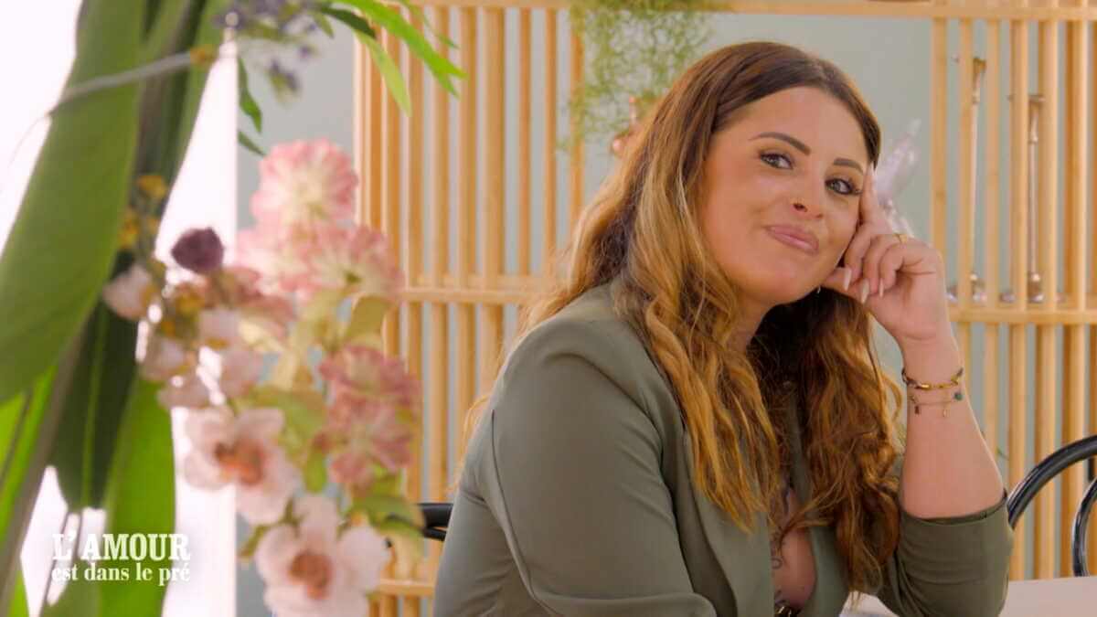 "En aucun cas je recherche un ouvrier" : Manon répond cash aux critiques dans L’amour est dans le pré 