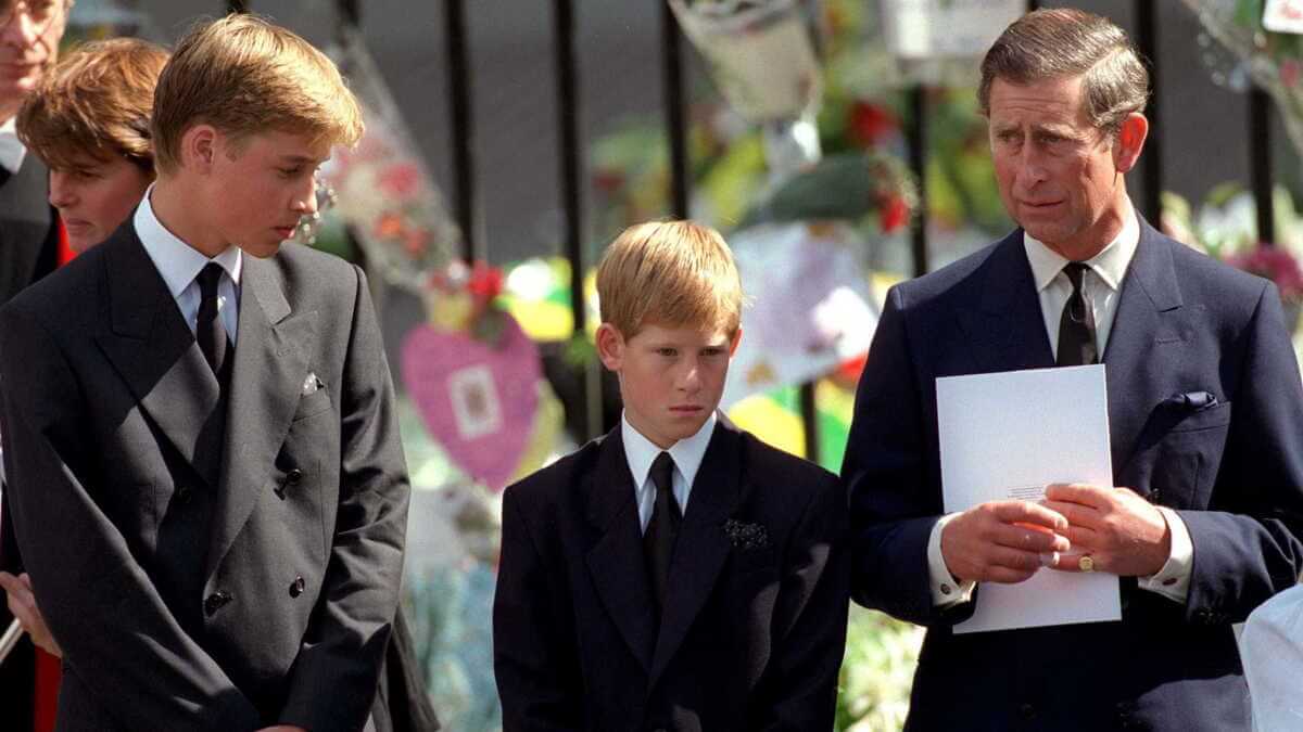 Charles III réagit aux révélations du frère de Diana : le palais répond à une accusation troublante 